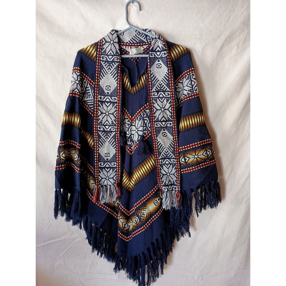 VINTAGE Fringe Poncho Cape Cloak Shawl Aztec Acrylic Inca Imports Handcrafted - Picture 2 of 7